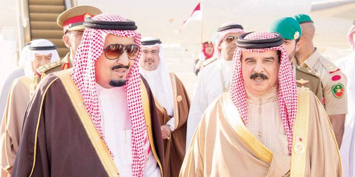 ln 106 1 - وزير الإعلام البحريني: الملك سلمان رمز للحكمة والاعتدال في العالم العربي والإسلامي