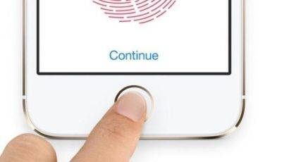 ابل تعود بخاصية Touch ID في إصدارات العام المقبل من هواتف الأيفون