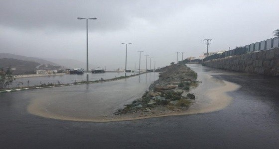 ر 2 e1536913249313 - " الأرصاد" تنبه من هطول أمطار رعدية على منطقة الباحة