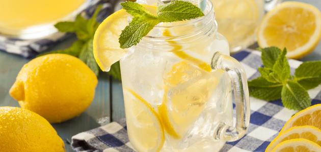 اعمل عصير الليمون - مشروبات هامة للحفاظ على صحة الكلى .. هنــــــــــــــــــــــــــــا التفاصيــــــــــــــل
