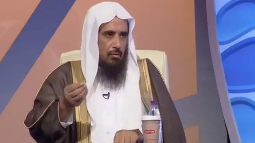 ما هو حكم قراءة القرآن بالنظر دون تحريك اللسان؟ .. التفاصيل هنا !! ما هو حكم قراءة القرآن بالنظر دون تحريك اللسان؟ .. التفاصيل هنا !!