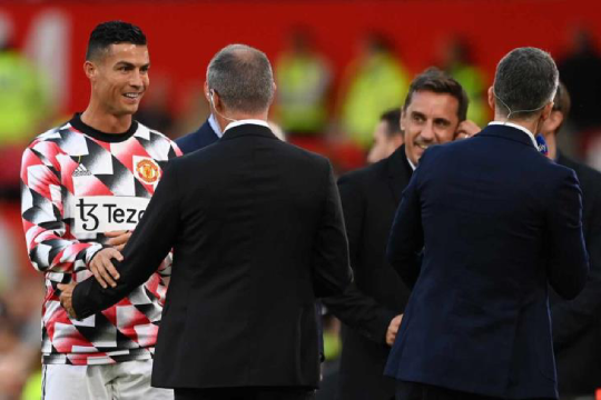 الهلال يستعد لتقديم عرض لكريستيانو رونالدو - عاجل / رسميا النصر يوقع مع كريستيانو رونالدو